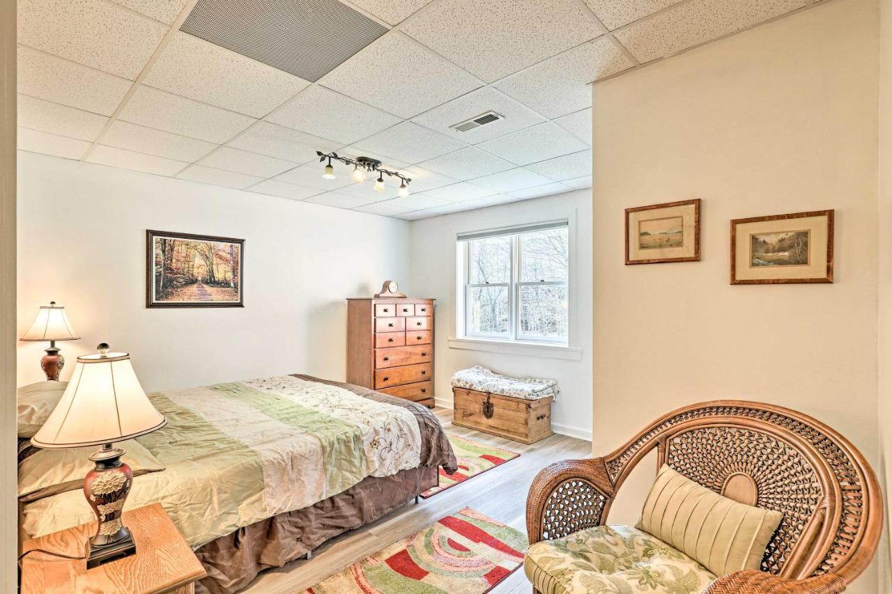 Asheville Mountain Getaway With Patio And Koi Pond! Eksteriør billede