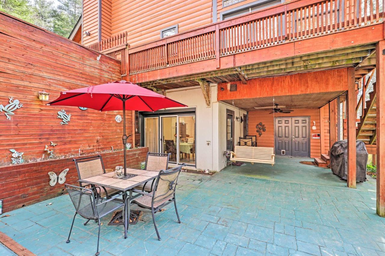 Asheville Mountain Getaway With Patio And Koi Pond! Eksteriør billede